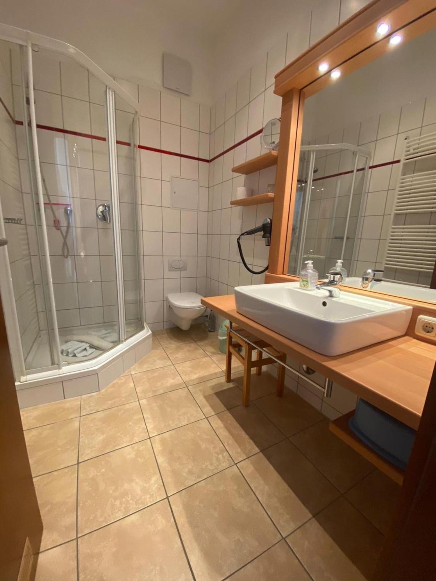 Fewo Wilhelmine Villa Sonneck Sellin  ภายนอก รูปภาพ